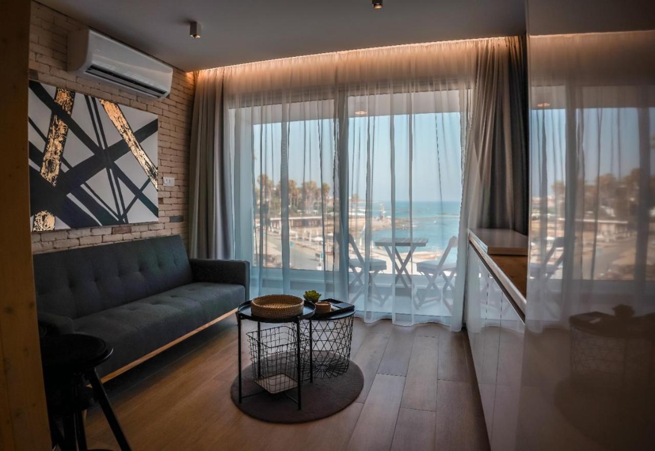 Cosea Living: Seaside Luxury Suite In Harbour 107A Paphos Exterior foto
