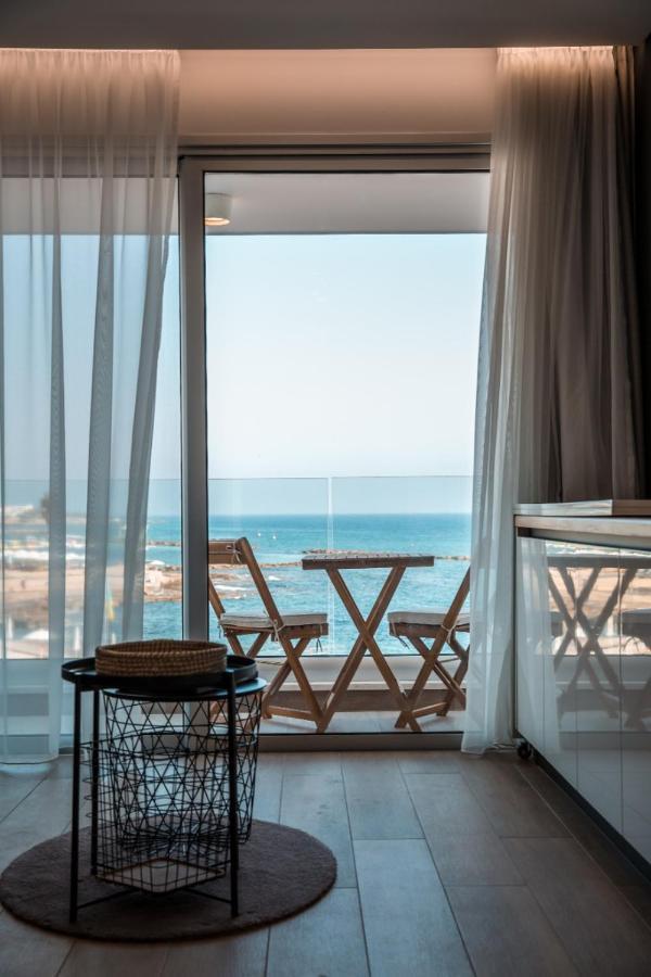 Cosea Living: Seaside Luxury Suite In Harbour 107A Paphos Exterior foto